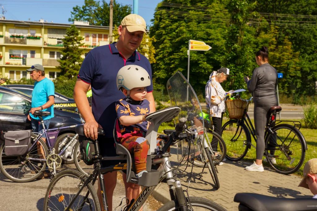 Rowerowa niedziela pełna uśmiechu – 250 osób na trasie Skierniewice–Lipce 37 v ekologiczny powiatowy rajd rowerowy 12 z 105