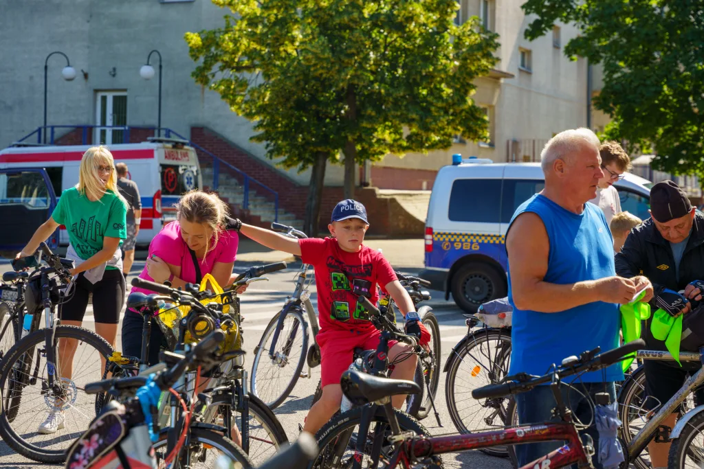 Rowerowa niedziela pełna uśmiechu – 250 osób na trasie Skierniewice–Lipce 38 v ekologiczny powiatowy rajd rowerowy 17 z 105