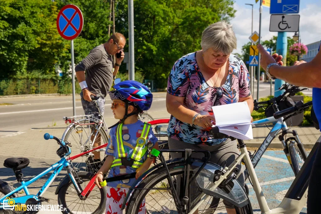 V Ekologiczny Powiatowy Rajd Rowerowy (27 z 105)