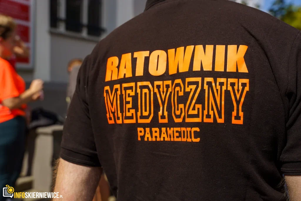 250 osób na trasie do Lipiec Reymontowskich. Peleton uciekł od smartfonów 1 V Ekologiczny Powiatowy Rajd Rowerowy (35 z 105)