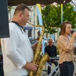 jazzowe brzmienia na skierniewickim rynku swing i emocje na zywo 27 z 30