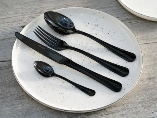 Czarne sztućce Slim Black
