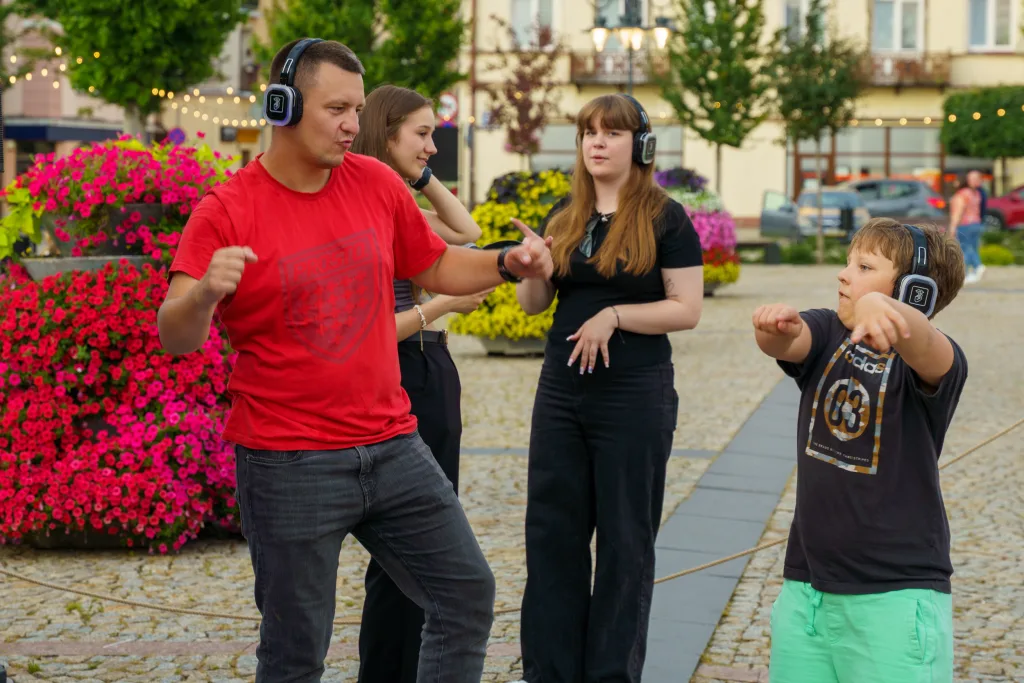 silent disco skierniewice 2025 wyjatkowa taneczna noc juz za nami 17 z 43