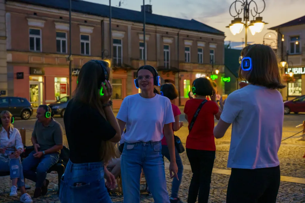silent disco skierniewice 2025 wyjatkowa taneczna noc juz za nami 27 z 43
