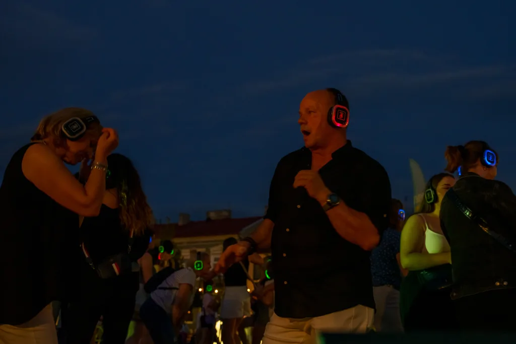 silent disco skierniewice 2025 wyjatkowa taneczna noc juz za nami 30 z 43