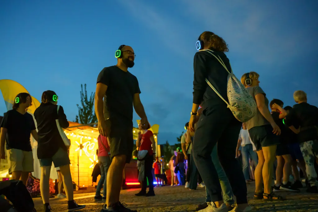 silent disco skierniewice 2025 wyjatkowa taneczna noc juz za nami 31 z 43