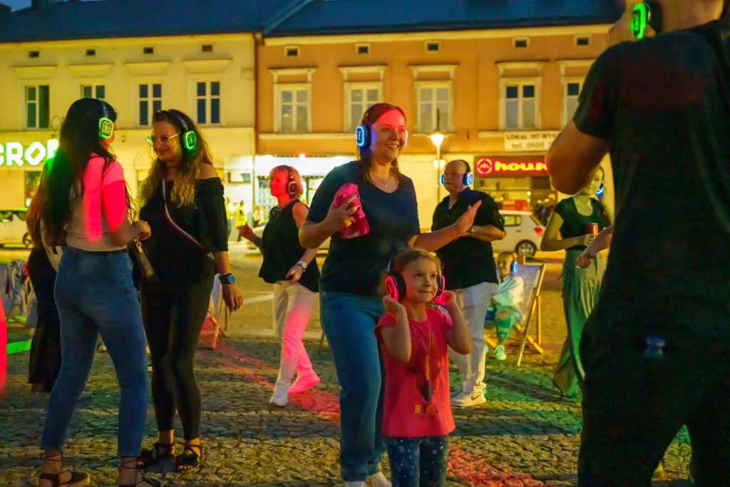 silent disco skierniewice 2025 wyjatkowa taneczna noc juz za nami 35 z 43