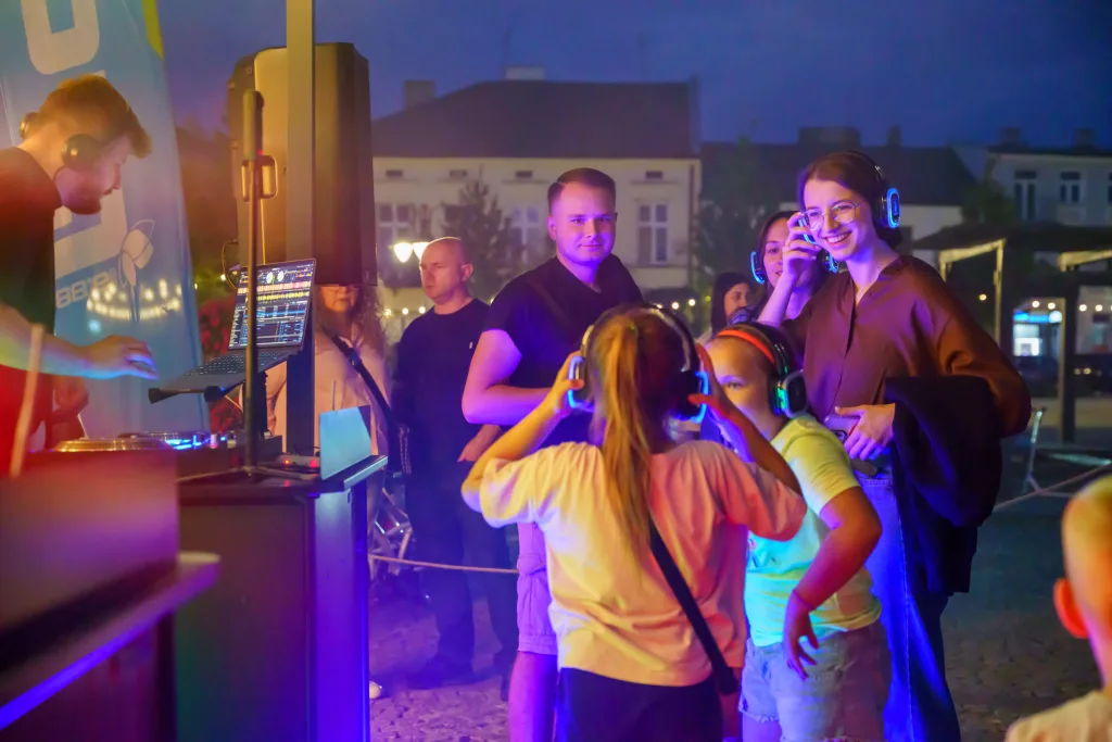 silent disco skierniewice 2025 wyjatkowa taneczna noc juz za nami 38 z 43