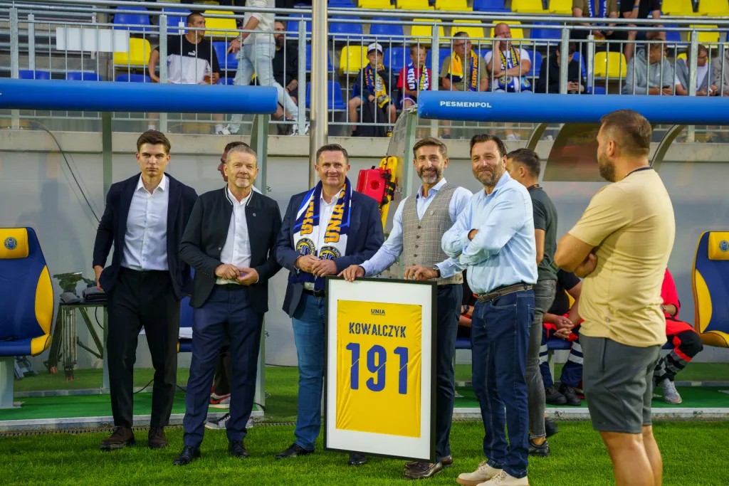 unia skierniewice warta poznan betclic 2 liga 1 kolejka 1 z 49