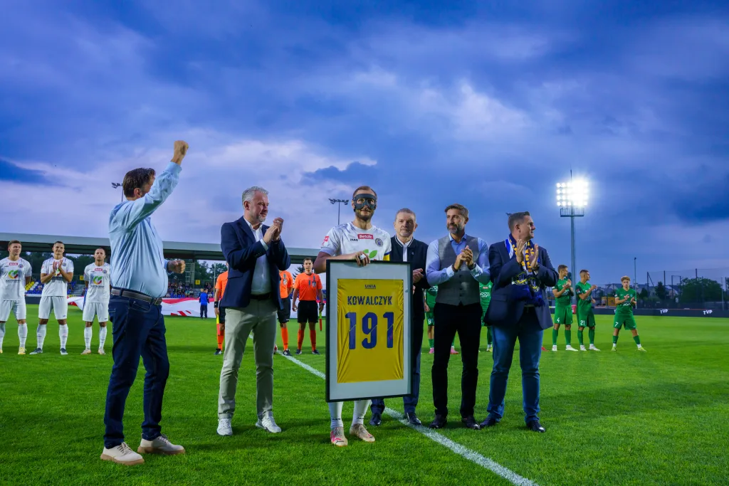 unia skierniewice warta poznan betclic 2 liga 1 kolejka 11 z 49