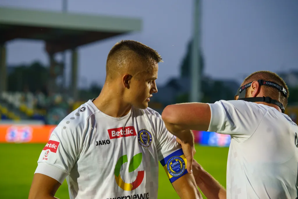 unia skierniewice warta poznan betclic 2 liga 1 kolejka 16 z 49