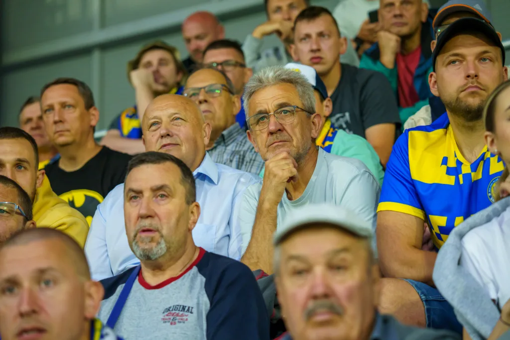 unia skierniewice warta poznan betclic 2 liga 1 kolejka 42 z 49