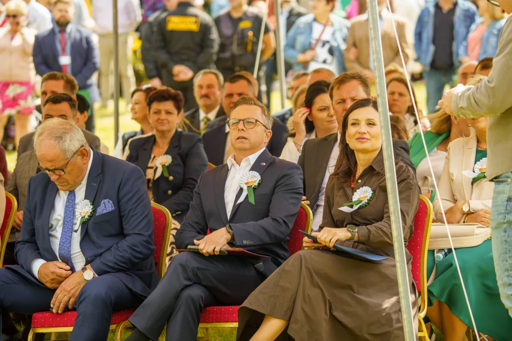 Dożynki Powiatu Skierniewickiego 2025 w Starej Rawie. Barwny korowód, msza i święto plonów 36 dozynki powiatu skierniewickiego 2025 2 56 z 91