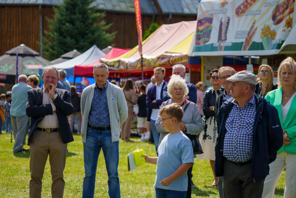 Dożynki Powiatu Skierniewickiego 2025 w Starej Rawie. Barwny korowód, msza i święto plonów 36 dozynki powiatu skierniewickiego 2025 2 65 z 91