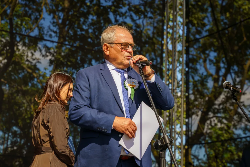 Dożynki Powiatu Skierniewickiego 2025 w Starej Rawie. Barwny korowód, msza i święto plonów 37 dozynki powiatu skierniewickiego 2025 2 84 z 91