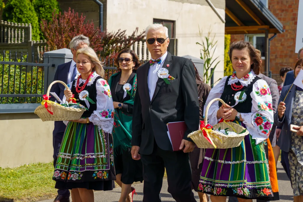 Dożynki Powiatu Skierniewickiego 2025 w Starej Rawie. Barwny korowód, msza i święto plonów 37 dozynki powiatu skierniewickiego 2025 9 z 86