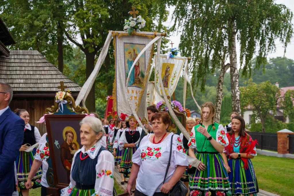 jubileusz 500 lecia konsekracji kosciola w janislawicach 122 z 124