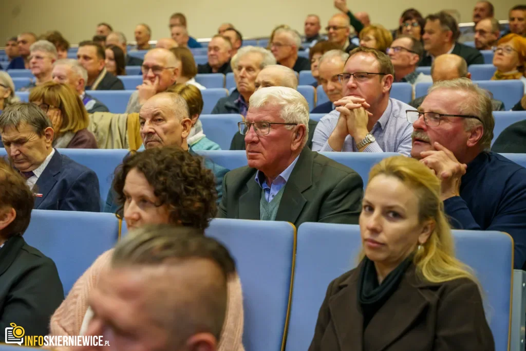 andrzej duda w skierniewicach rozmowa po spotkaniu w auli ans 9 z 40 1024x683 watermarked large
