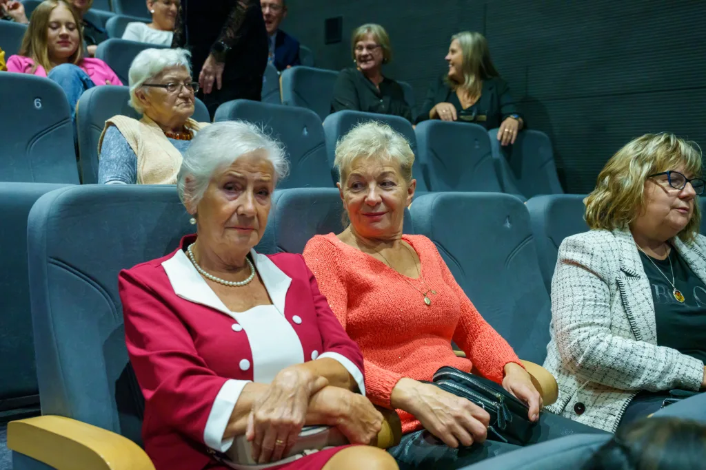 dzien edukacji narodowej 2025 20 z 100