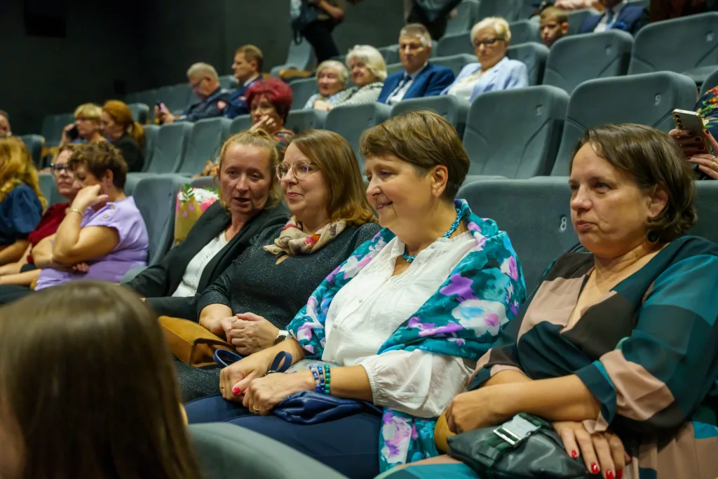 dzien edukacji narodowej 2025 21 z 100