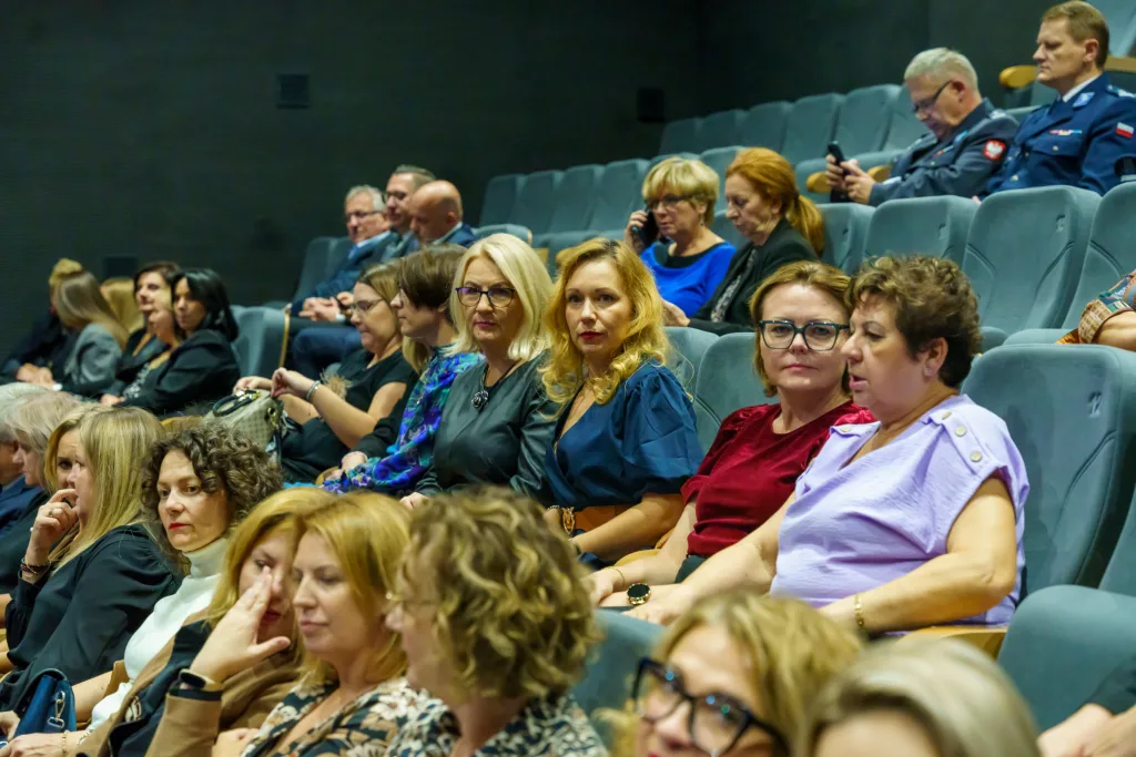 dzien edukacji narodowej 2025 22 z 100