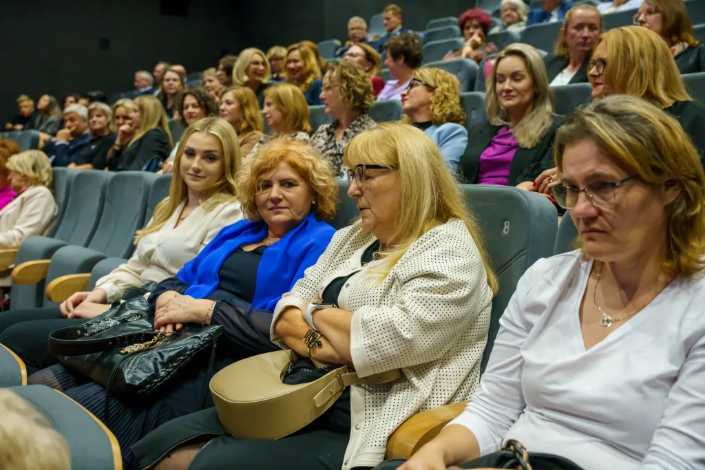 dzien edukacji narodowej 2025 24 z 100