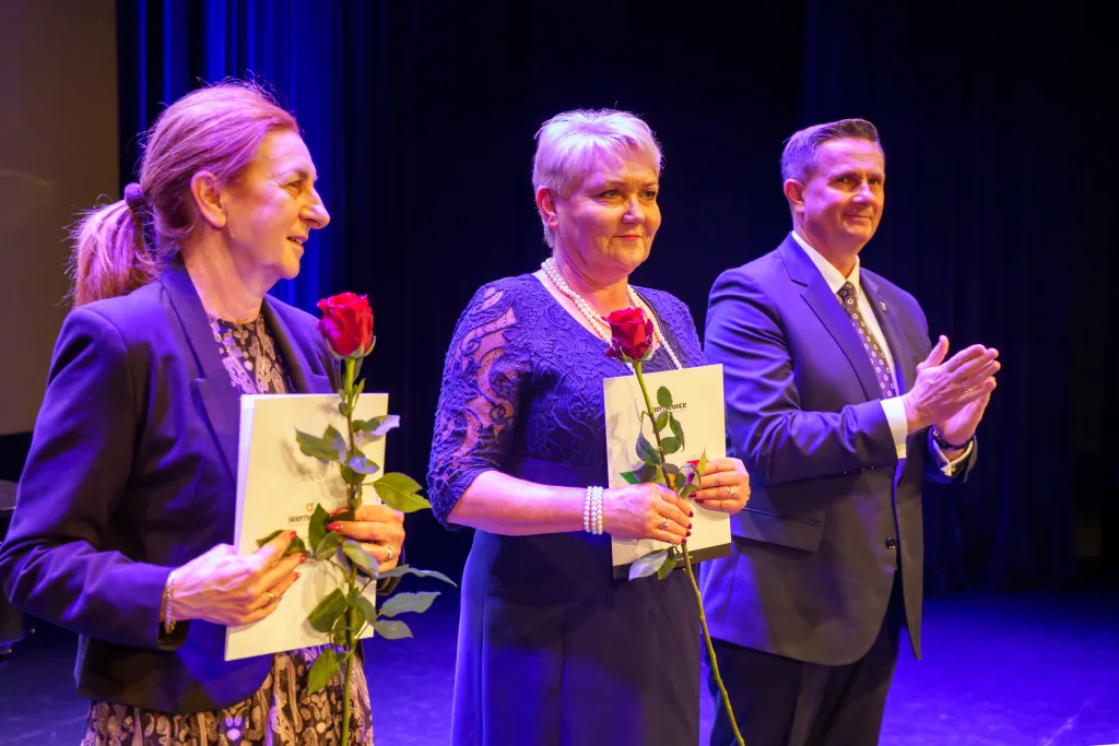 dzien edukacji narodowej 2025 41 z 100