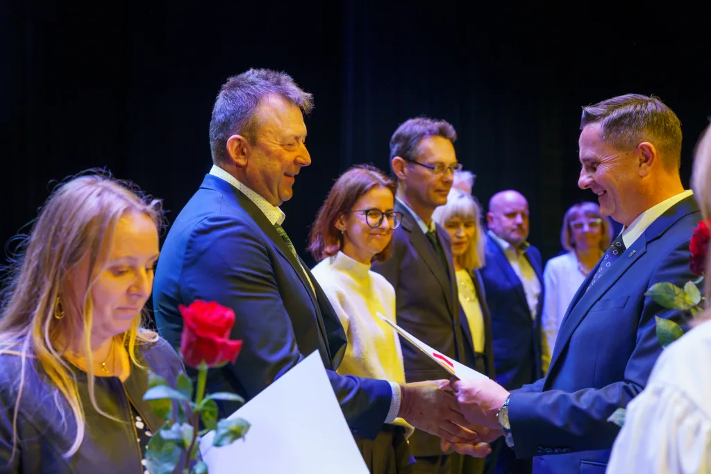 dzien edukacji narodowej 2025 50 z 100