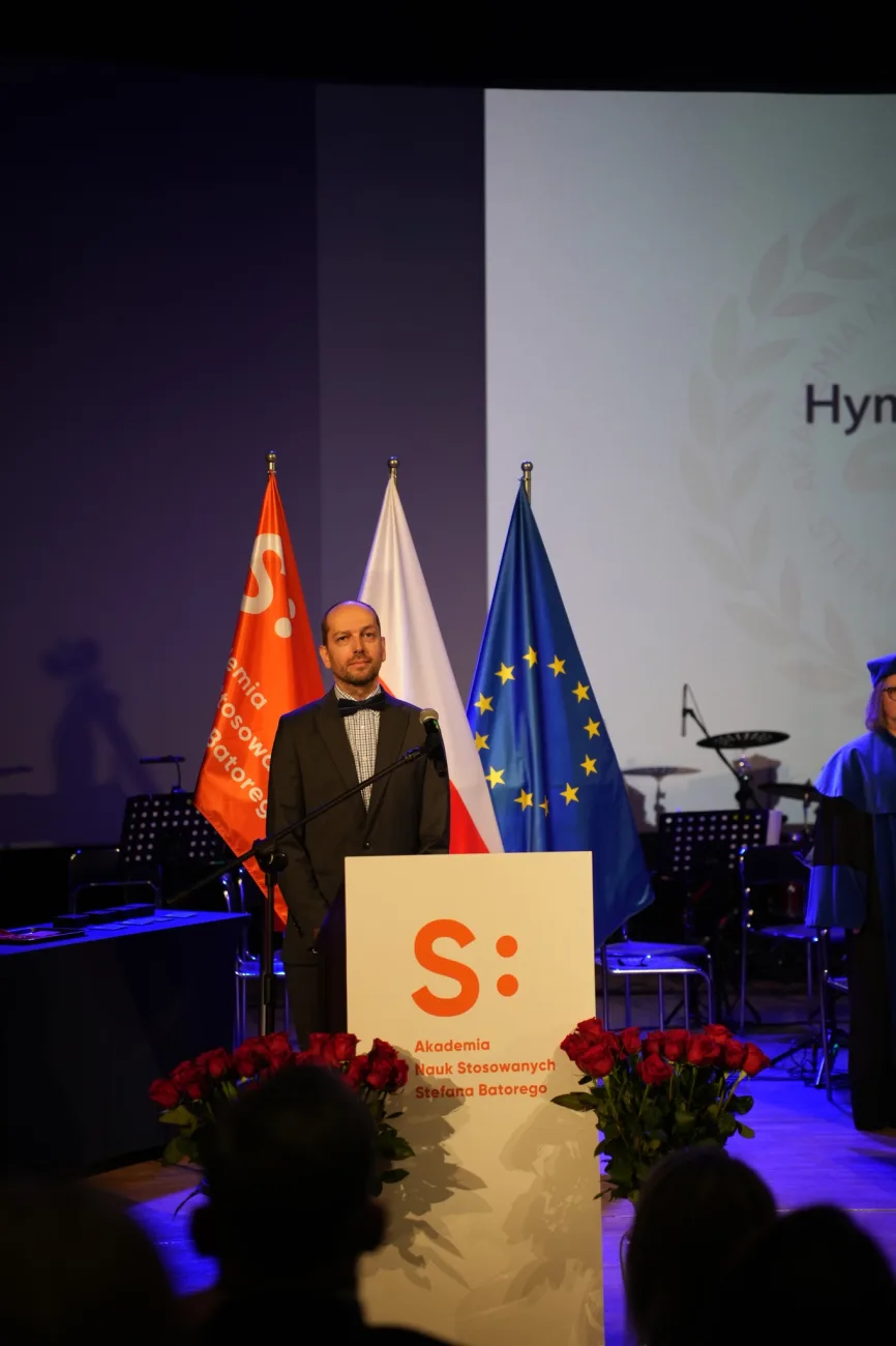 inauguracja roku akademickiego ans stefana batorego w kinoteatrze polonez1651754982828329