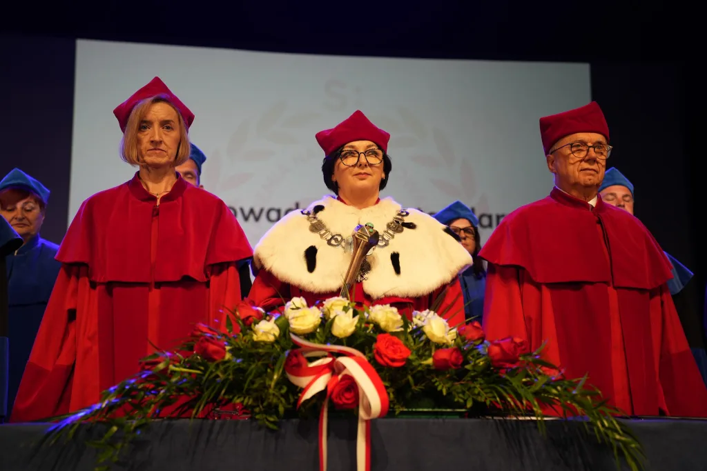 Inauguracja roku akademickiego ANS Stefana Batorego w Kinoteatrze Polonez 34 inauguracja roku akademickiego ans stefana batorego w kinoteatrze polonez1651755099494984