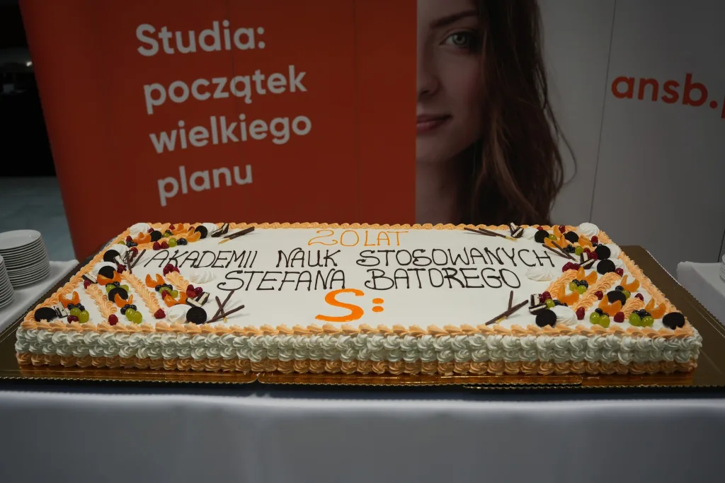inauguracja roku akademickiego ans stefana batorego w kinoteatrze polonez1651755859494908