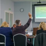 na terenie xiv sesja rady miasta skierniewice 9 pazdziernika 2025 r powiatu skierniewickiego uroczyste odsloniecie pomnika reymonta w lipcach reymontowskich 16 z 25