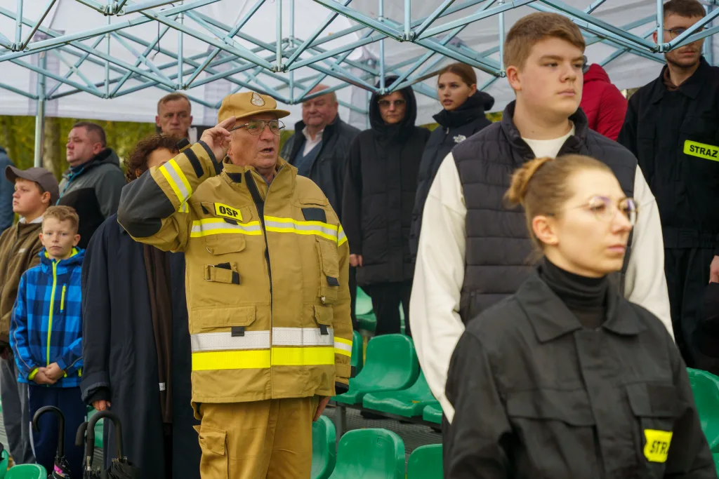 osp makow i osp wysokienice triumfuja w zawodach sportowo pozarniczych powiatu skierniewickiego 2025 12 z 87