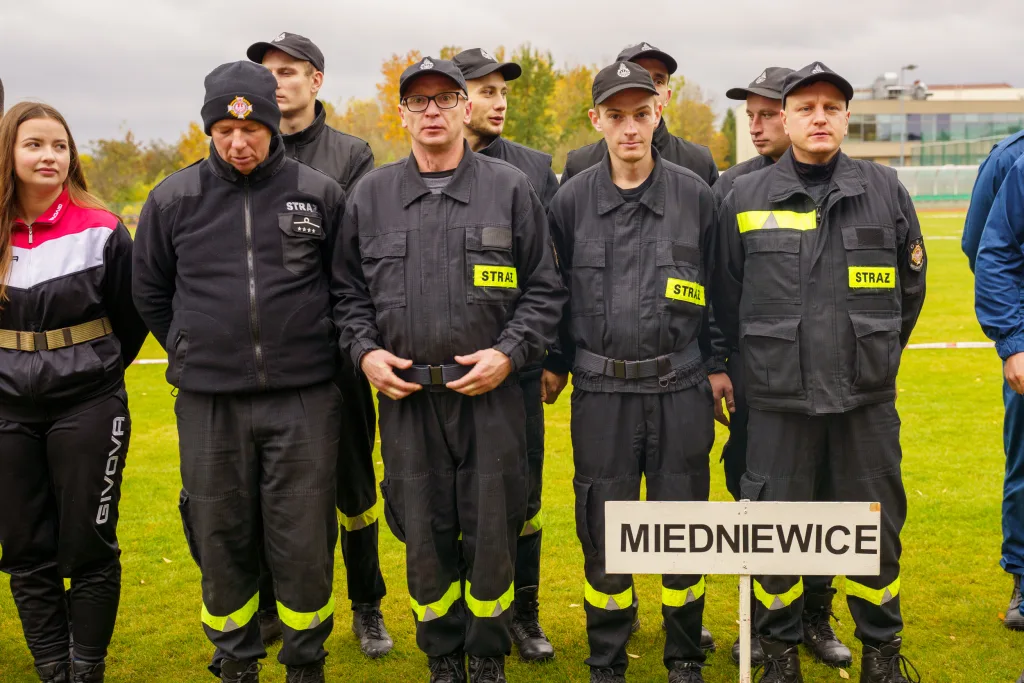 osp makow i osp wysokienice triumfuja w zawodach sportowo pozarniczych powiatu skierniewickiego 2025 18 z 43