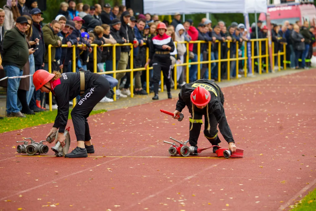 osp makow i osp wysokienice triumfuja w zawodach sportowo pozarniczych powiatu skierniewickiego 2025 41 z 87