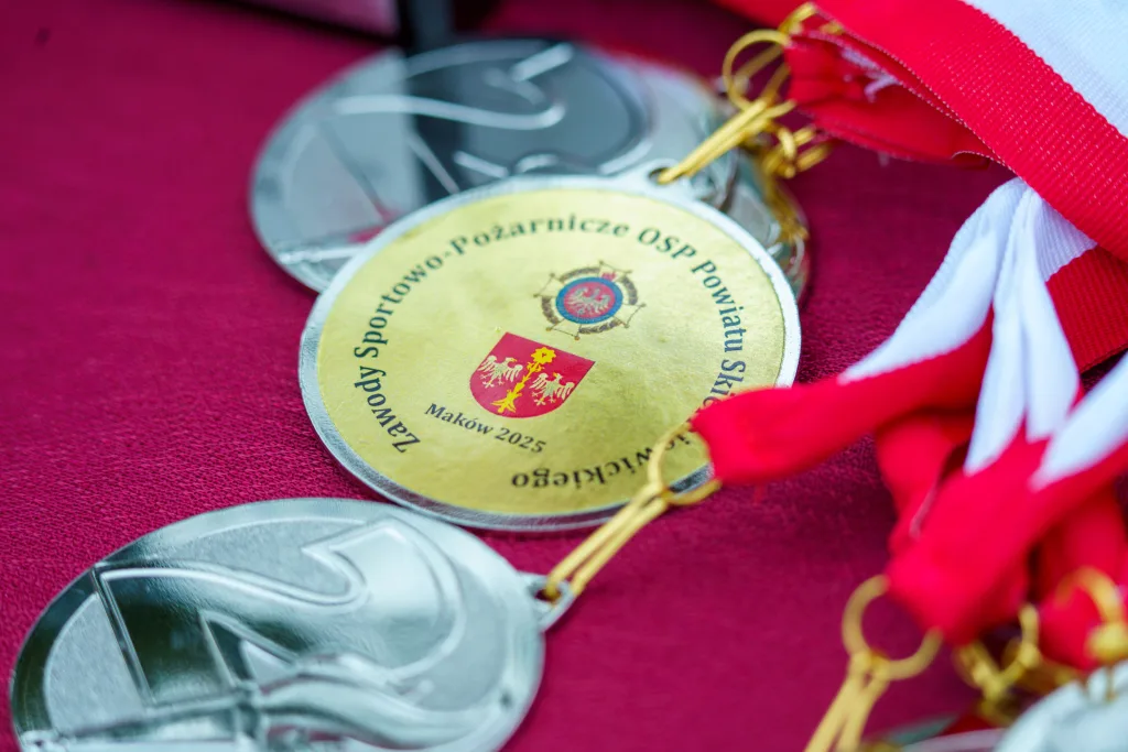osp makow i osp wysokienice triumfuja w zawodach sportowo pozarniczych powiatu skierniewickiego 2025 71 z 87