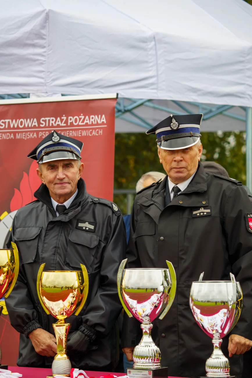 osp makow i osp wysokienice triumfuja w zawodach sportowo pozarniczych powiatu skierniewickiego 2025 75 z 87