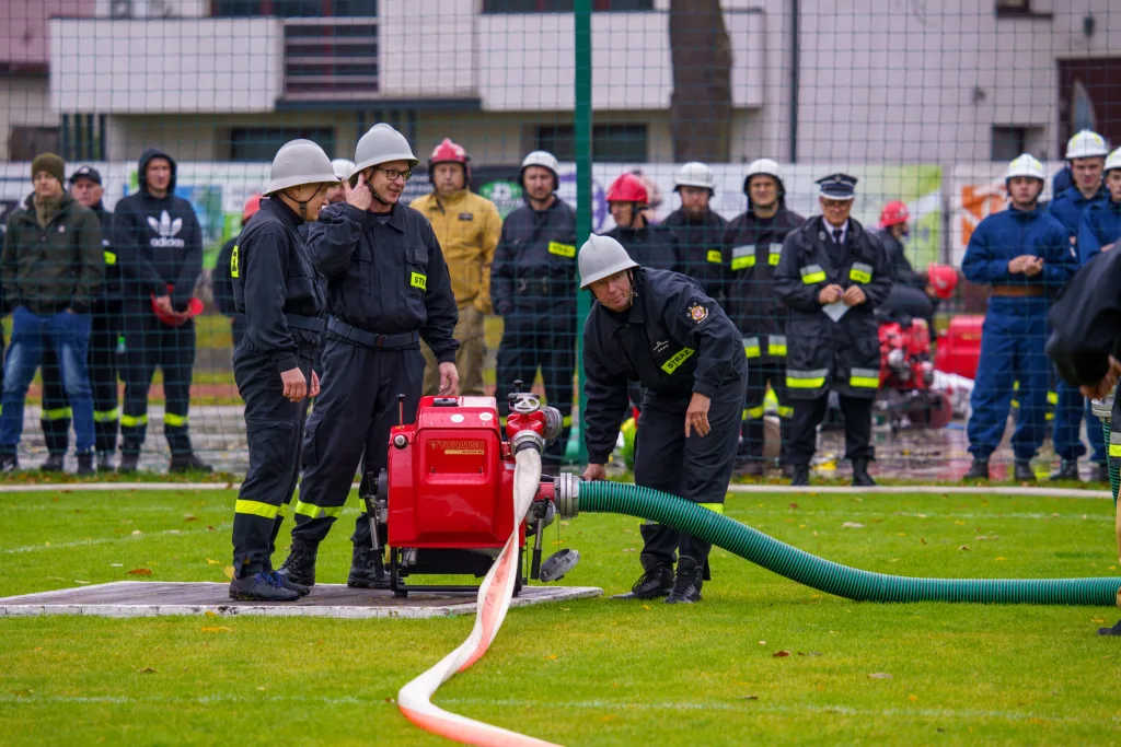 osp makow i osp wysokienice triumfuja w zawodach sportowo pozarniczych powiatu skierniewickiego 2025 85 z 87