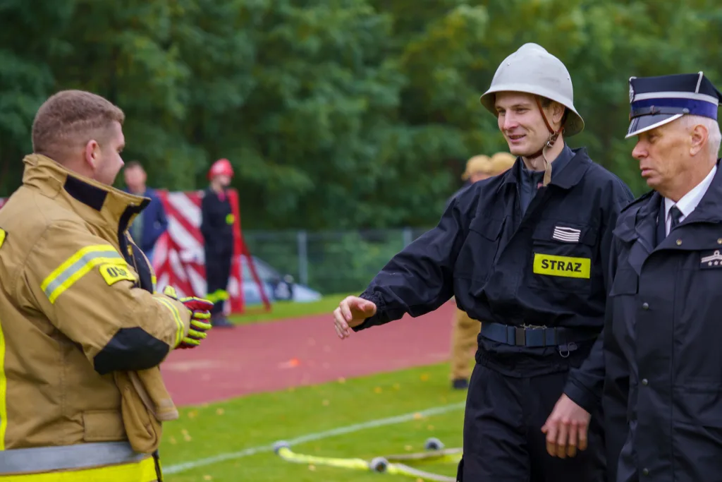 osp makow i osp wysokienice triumfuja w zawodach sportowo pozarniczych powiatu skierniewickiego 2025 87 z 87