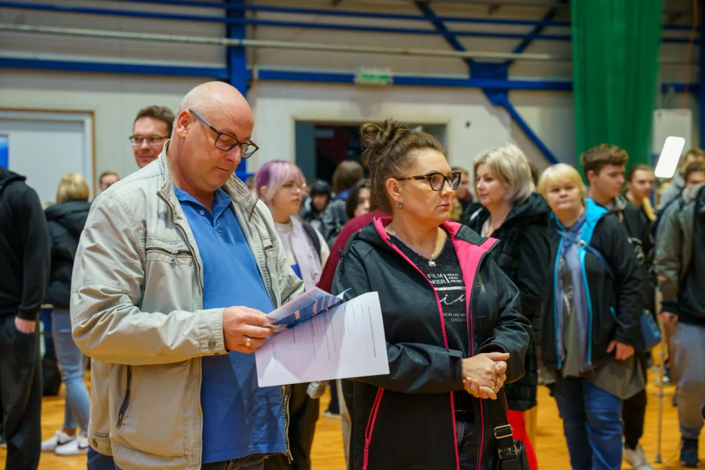 Skierniewickie Targi Pracy wracają po 20 latach. Hitem 4-dniowy tydzień i deficyt specjalistów 39 targi pracy 2025 zdjecia w hali osrodka sportu i rekreacji 13 z 51