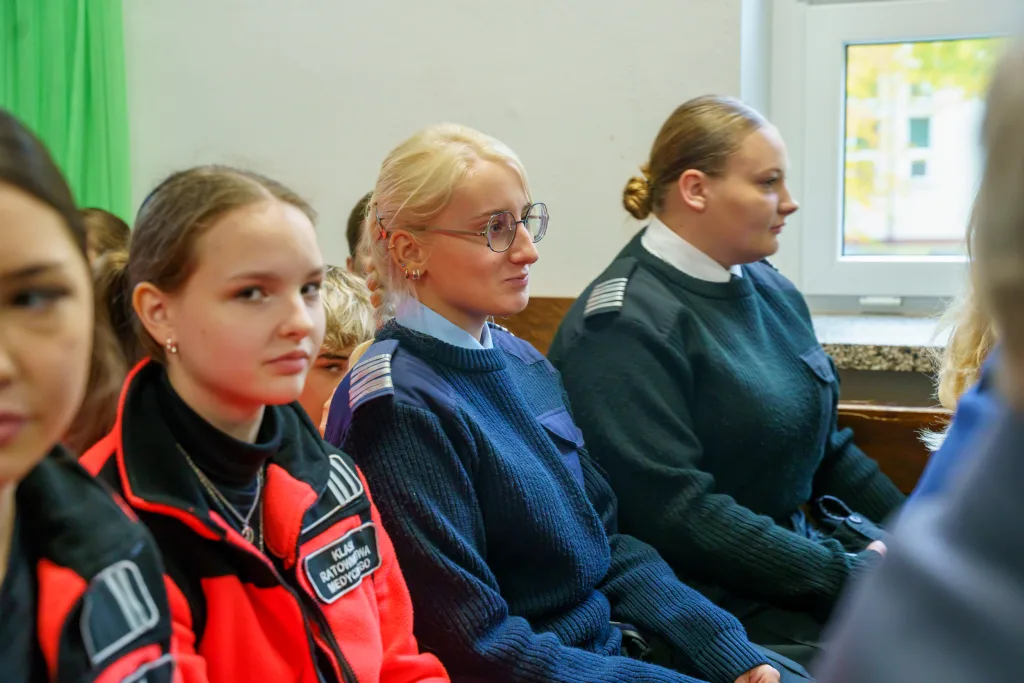Powiatowe Obchody Dnia Edukacji Narodowej. Wyróżnienia dla Oświaty Powiatu Skierniewickiego w Bolimowie 37 w powiecie podziekowano nauczycielom 13 z 53