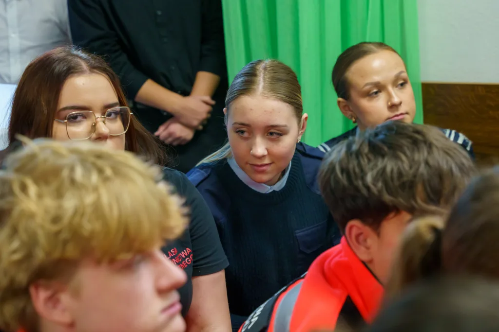 Powiatowe Obchody Dnia Edukacji Narodowej. Wyróżnienia dla Oświaty Powiatu Skierniewickiego w Bolimowie 38 w powiecie podziekowano nauczycielom 16 z 53