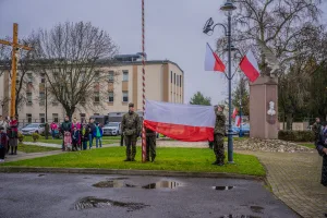 skierniewice swietuja 11 listopada 2025 tak wygladaly uroczystosci przy kosciele garnizonowym 1 z 103