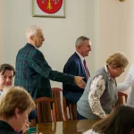 wyjscie z klasa niespelna 300 tys. zl dla uczniow z powiatu skierniewickiego 1 z 44