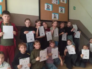Odblaskowa Szkoła w SP nr 1 w Skierniewicach - konkurs plastyczny i Mistrz przepisów drogowych rozstrzygnięte 11 zdjecie whatsapp 2025 11 14 o 18.33.55 c2d59469