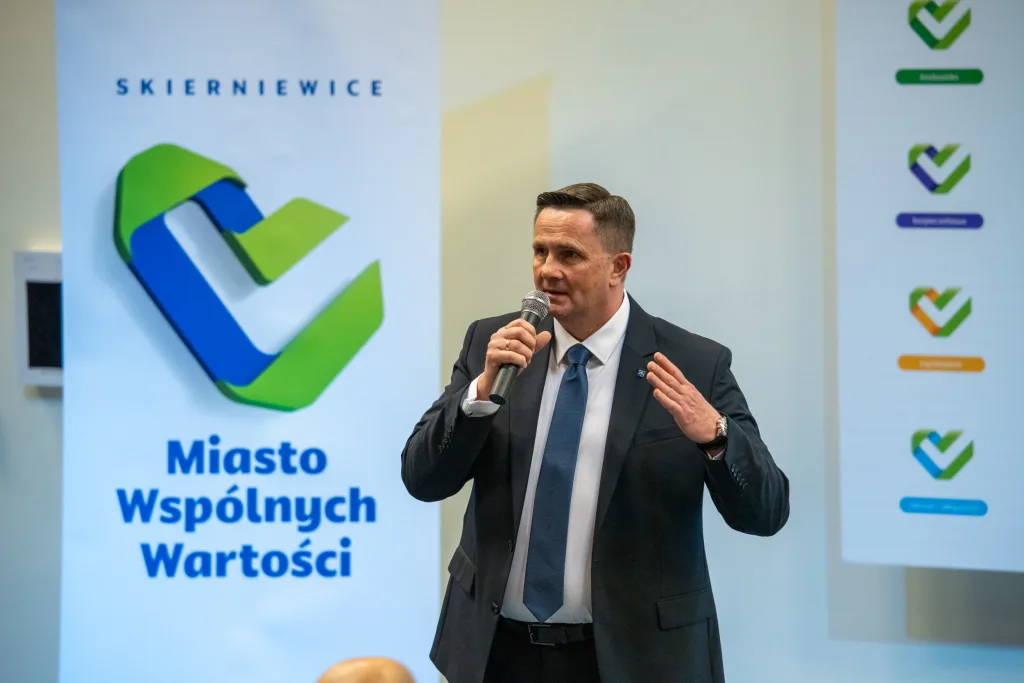 Demografia Skierniewic - Krzysztof Jażdżyk ogłasza start w wyborach 2024. fot. Adam Sobieszek
