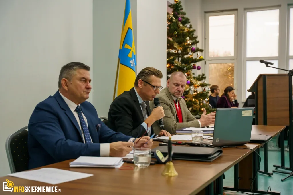 xvi sesja rady miasta skierniewice 18 grudnia 2025 r 1 z 12 1024x683 watermarked large
