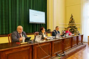 Budżet Powiatu Skierniewickiego na 2026 rok przyjęty. Inwestycje priorytetem 10 xxii sesja rady powiatu skierniewickiego 1 z 16