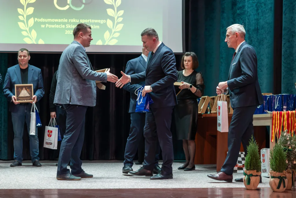 gala sportu powiatu skierniewickiego 2025 70 z 100