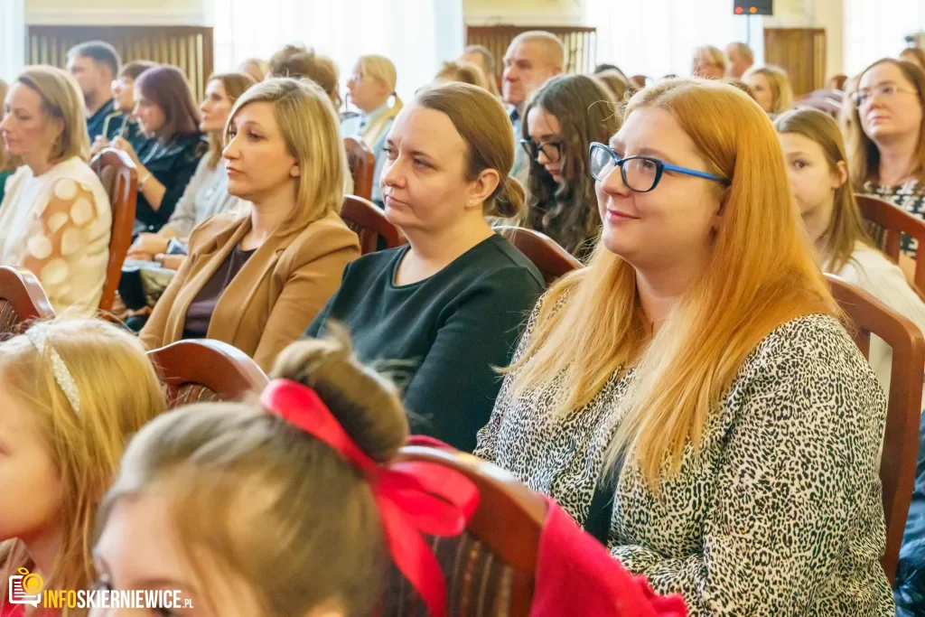 V Przegląd Kolęd i Pastorałek w Skierniewicach za nami 1 v przeglad koled i pastoralek swieta lacza ludzi czyli koledowanie ze starosta 9 z 107 1024x683 watermarked large